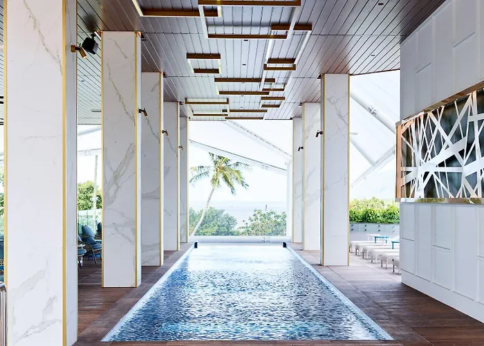 Crystalbrook FlynnAirport Hotel